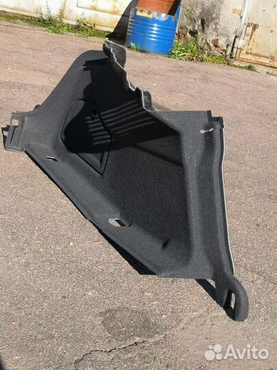 Audi A6 C7 обшивка багажника