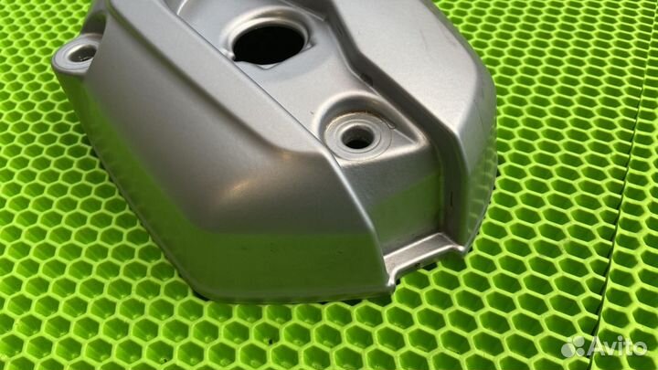 Крышка головки блока цил. серебристая Л BMW