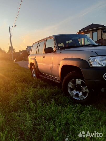 Nissan Patrol 3.0 AT, 2005, 528 400 км