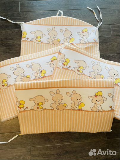 Бортики на кроватку 2шт, балдахин