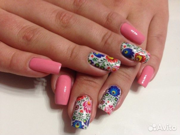 Слайдер-дизайн на ногтях