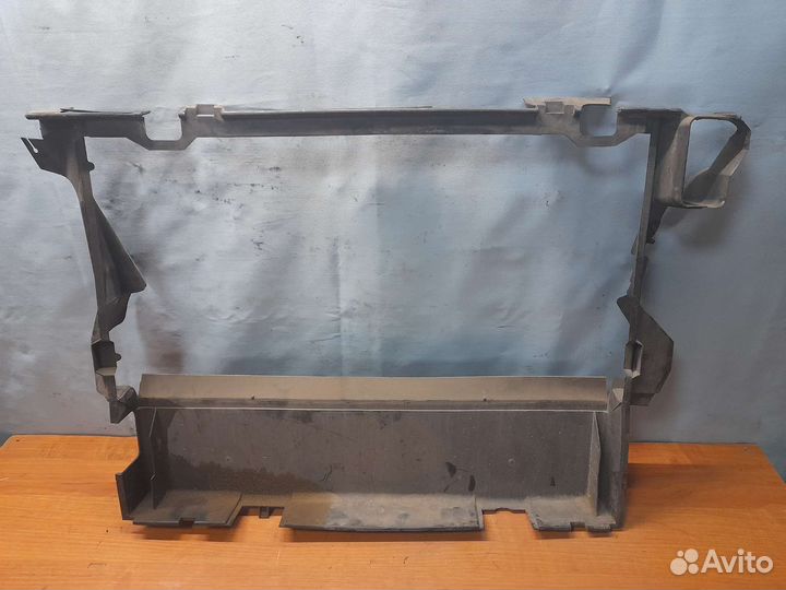 Кожух радиатора w210