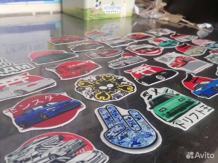 Наклейки