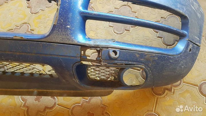 Бампер передний на Volkswagen Touareg