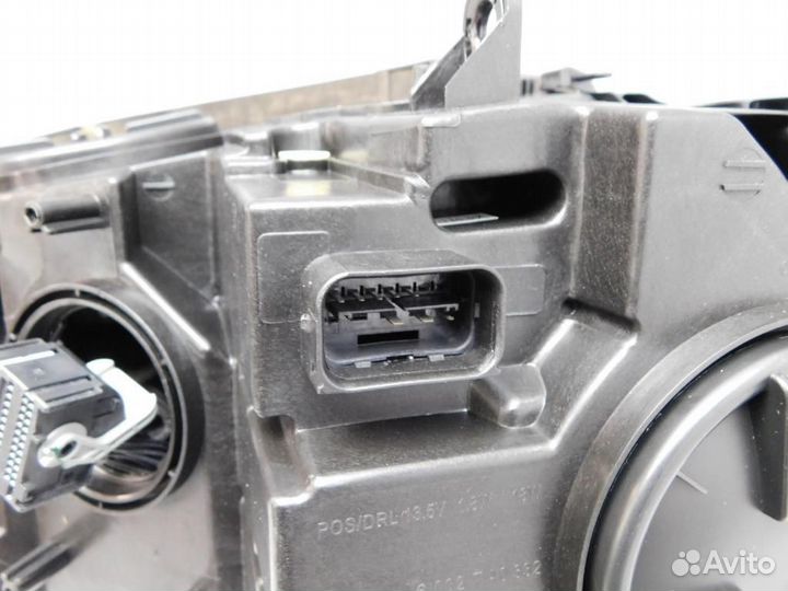 Фара правая BMW X5