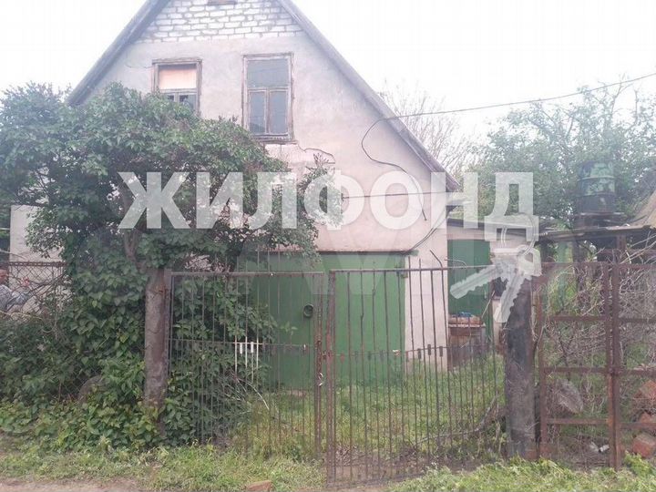 Дом 54 м² на участке 6 сот.