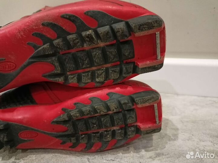 Лыжные ботинки коньковые alpina