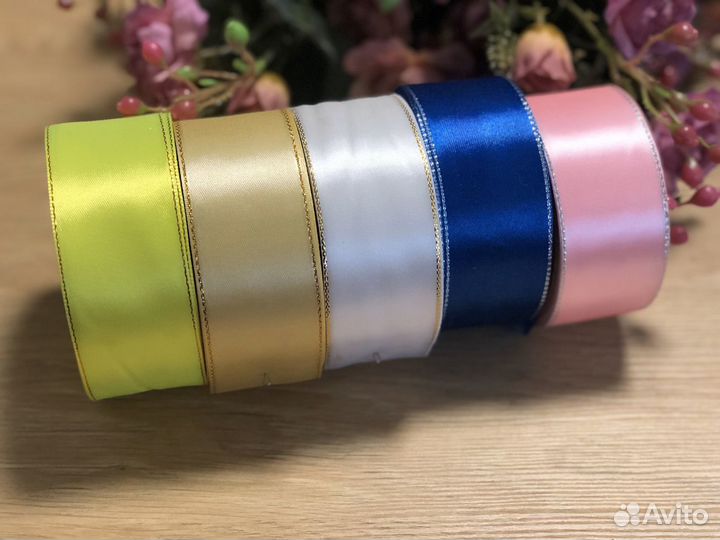 Атласная лента с люрексом