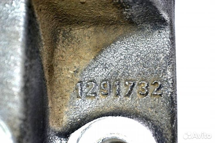 Кронштейн переднего бампера, левый DAF XF95 (01.02