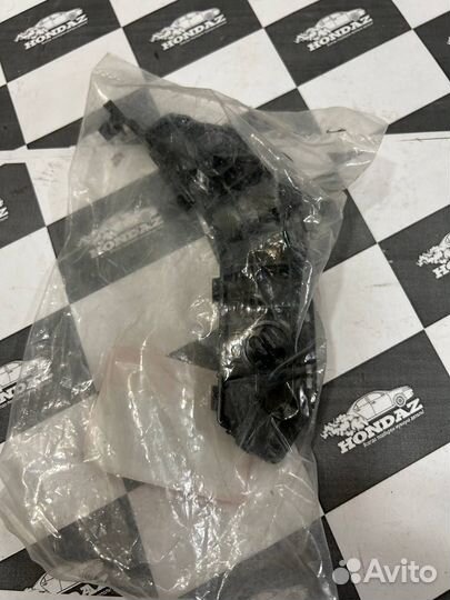 Кронштейн правый Перед. бампера Honda Odyssey RB3