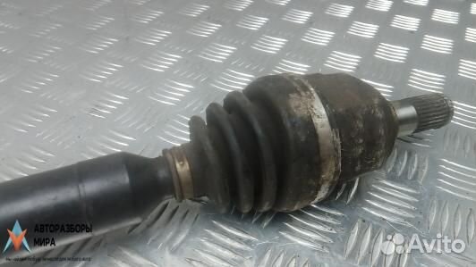 Полуось передняя правая (приводной вал, ШРУС)