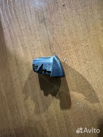 Вставка замка двери Audi Q5