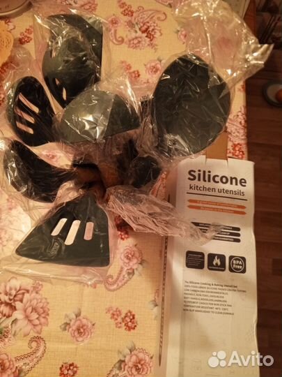 Набор силиконовых кухонных принадлежностей