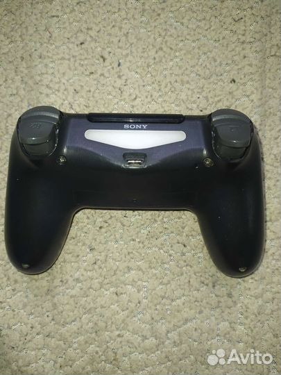 Sony PS4. Джойстики. Геймпады