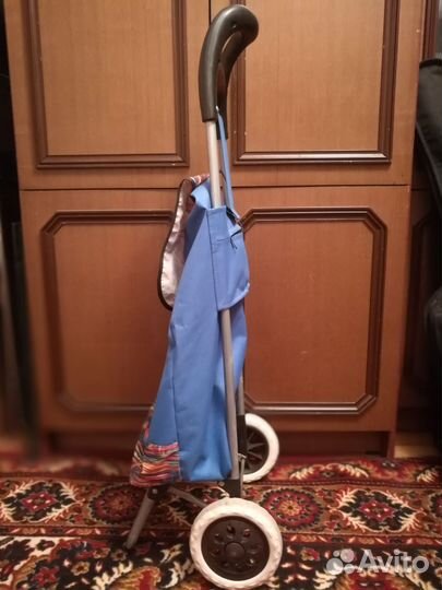 Тележка с сумкой