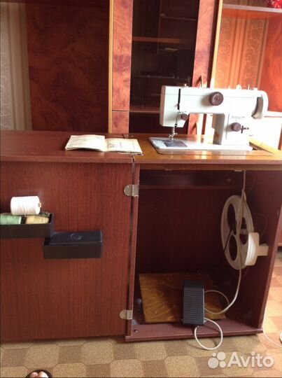 Швейная машина