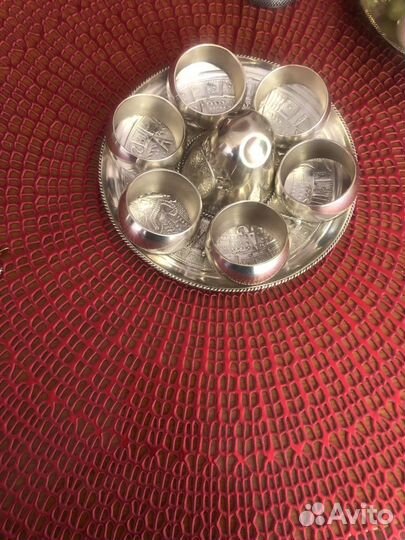 Винтаж Набор колец для салфеток на подносе