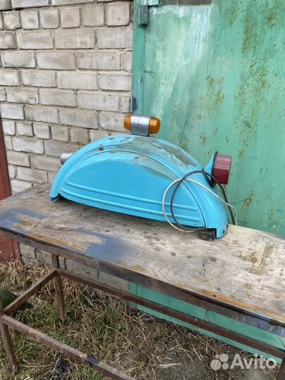 Крыло каляски иж Планета 3/ Юпитер 3