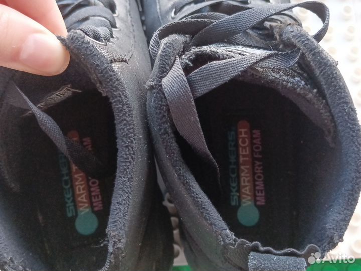 Кроссовки демисезонные Sketchers ультралегкие 35