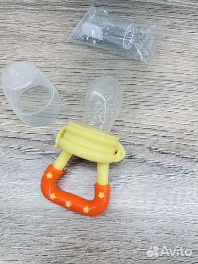 Нимблер и зубная щетка на палец детская