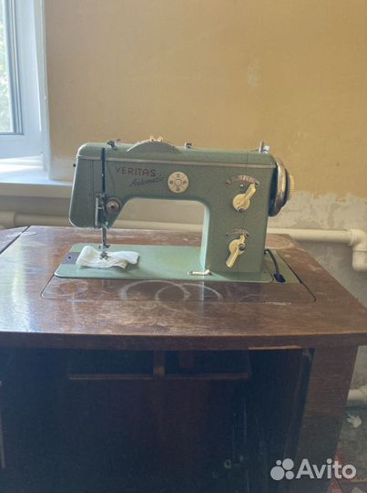 Швейная машина Veritas