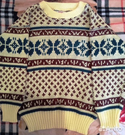 Свитер детский