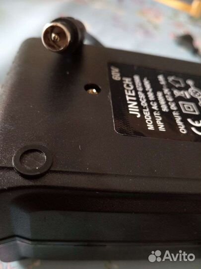 Зарядное устройство для электровелика минако