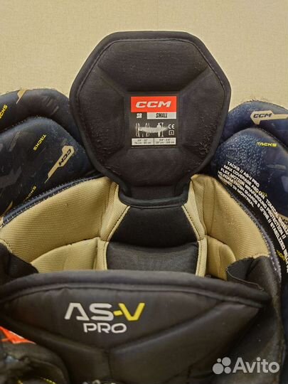 Хоккейные шорты ccm SR s