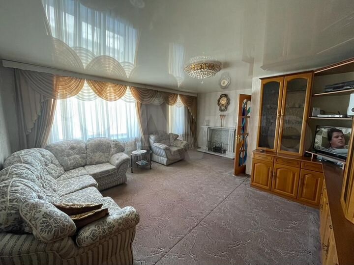 3-к. квартира, 92,7 м², 3/5 эт.