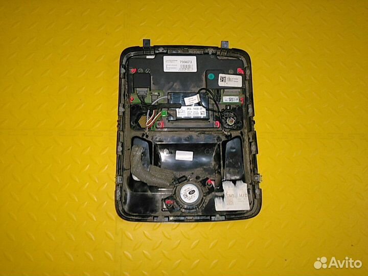 Плафон салонный Range Rover Sport II