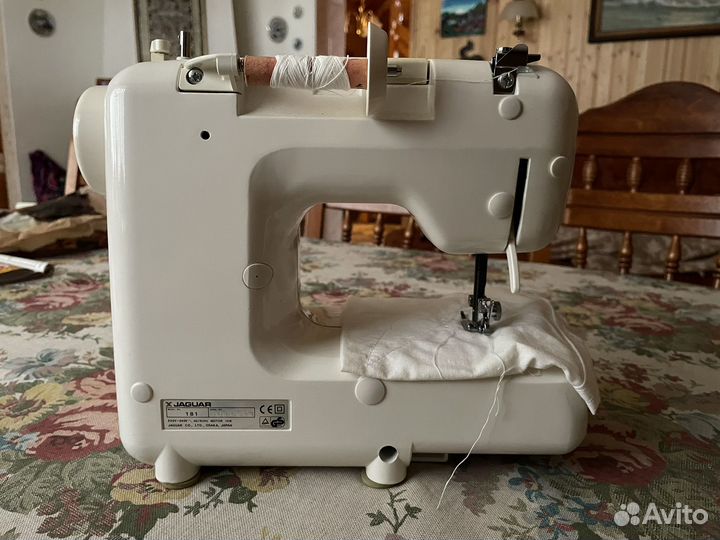 Швейная машина Jaguar