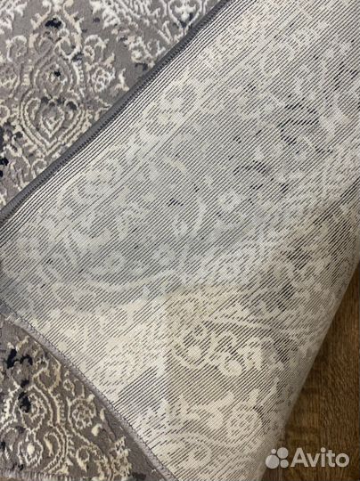 Ковровая дорожка новая