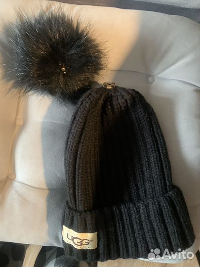 Шапка женская UGG
