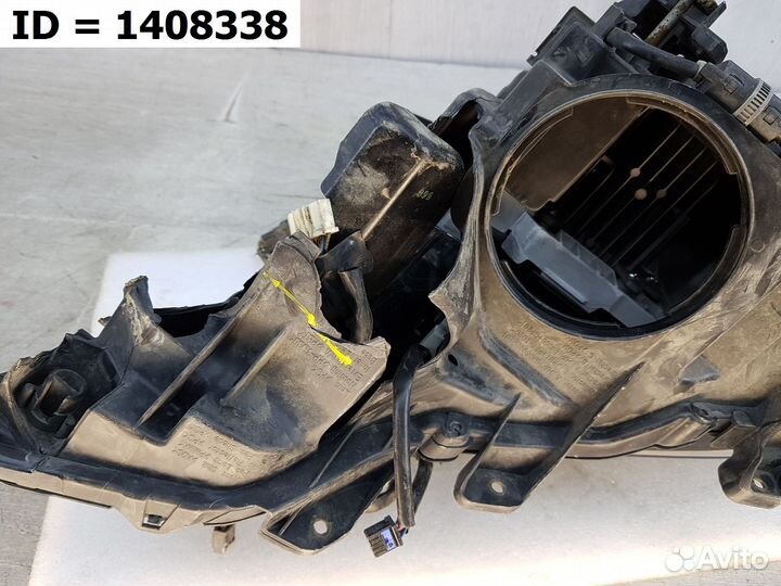 Фара правая Toyota Land Cruiser