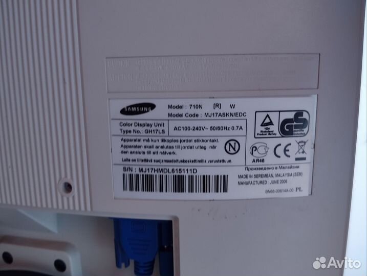 Монитор Samsung