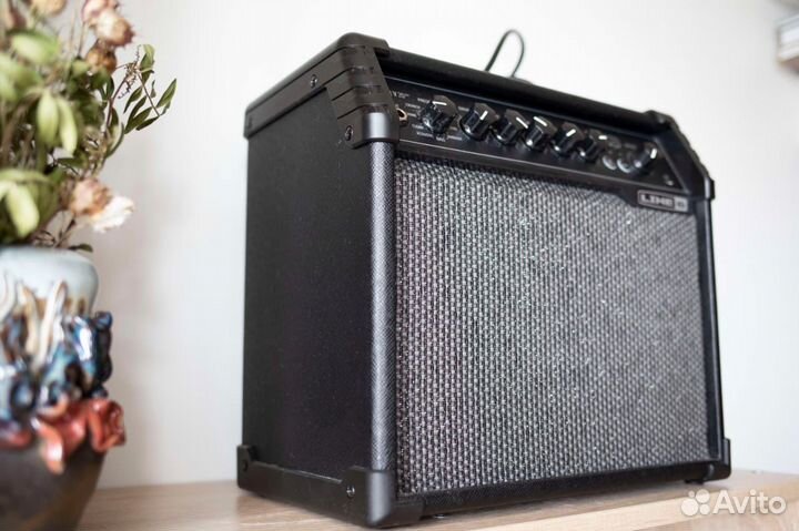 Комбоусилитель