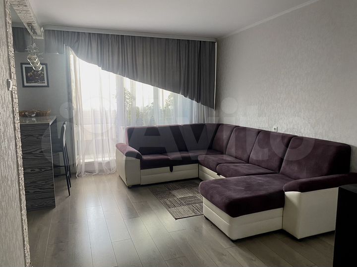 3-к. квартира, 72 м², 2/10 эт.