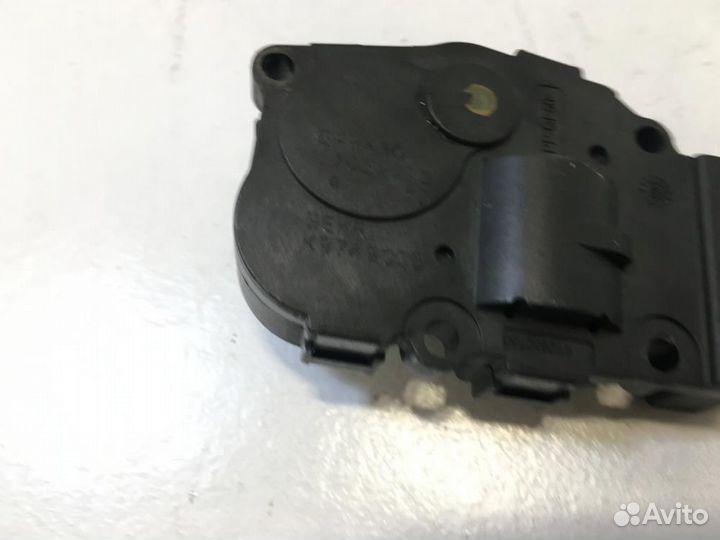 Сервопривод заслонок печки Mercedes-Benz E-Class W