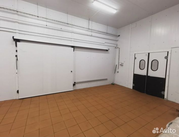 Дверь для холодильной и морозильной камеры