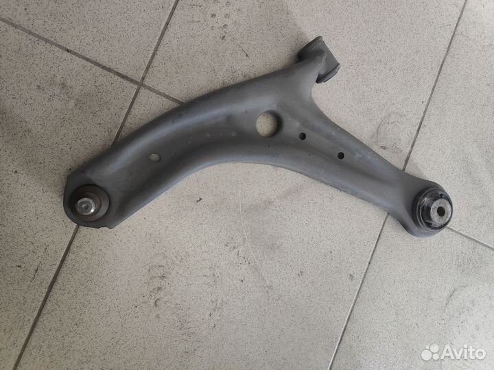 Рычаг на ford fiesta мк6