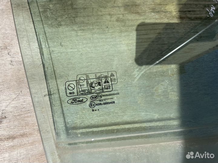 Стекло боковое Форд Фокус 2 седан рестайлинг Focus