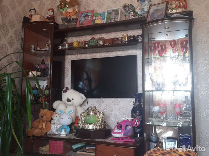 Стенка в гостиную