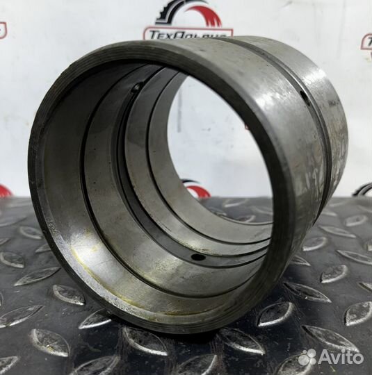 Втулка 421-S95-3210