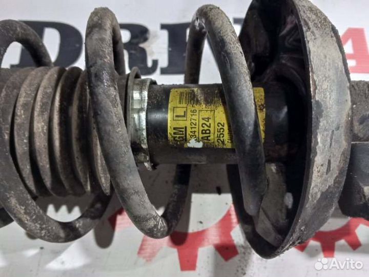 Амортизатора передняя левая Chevrolet Cruze