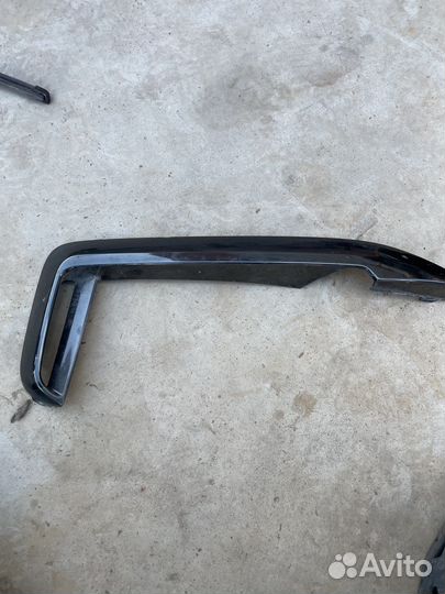 Молдинг бампера М-пакет перед правый BMW G11/12