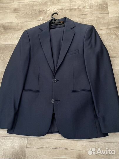 Костюм мужской