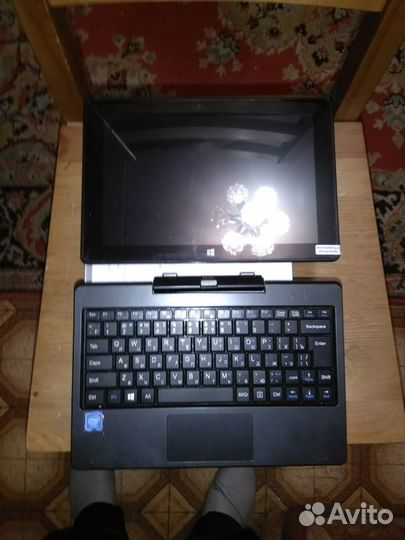 Планшет с клавиатурой 2 в 1 digma EVE 203 4 G