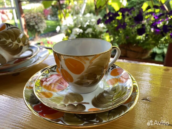 Сервиз фарфоровый Лфз Щедрая осень СССР