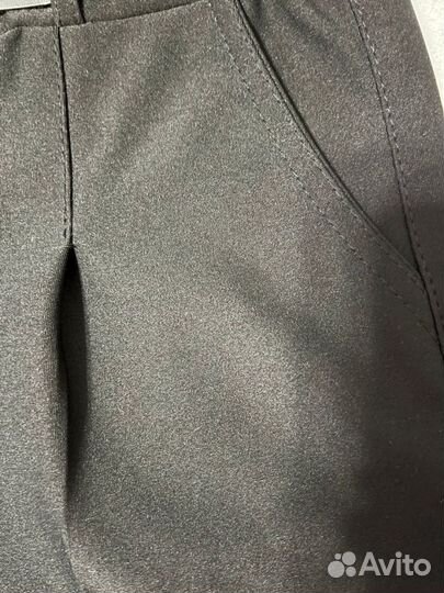 Школьные брюки для девочки 146 р-р