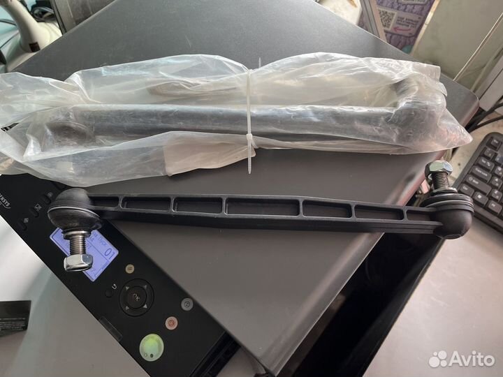 Тяга стабилизатора dodge caravan передняя